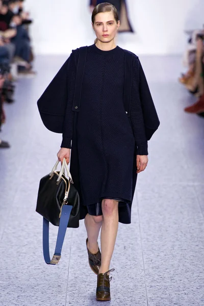 Look 5